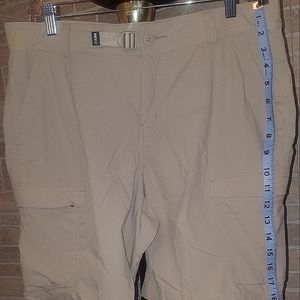 REI Relaxed Beige/Tan Shorts